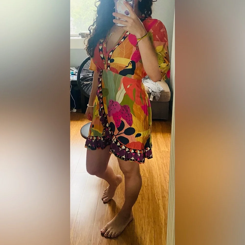 Farm Rio - mini dress - size small - Picture 1 of 7